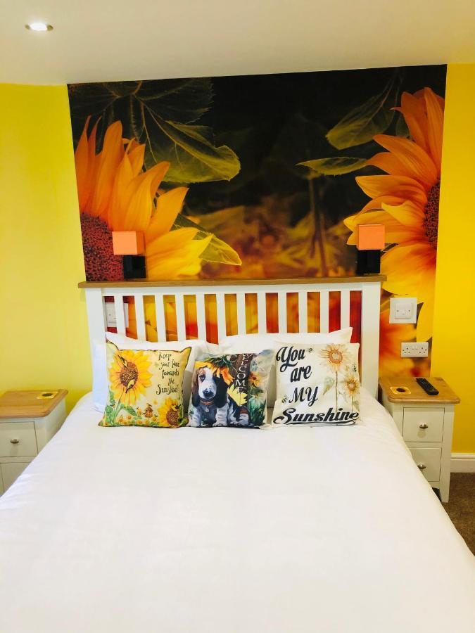 Blacksmiths Boutique B&B Robin Hood's Bay Room photo